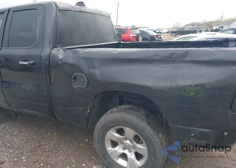 2020 Ram 1500 Big Horn 4X4 6'4 Box из США, поврежденный, VIN 1C6SRFBT4LN343126